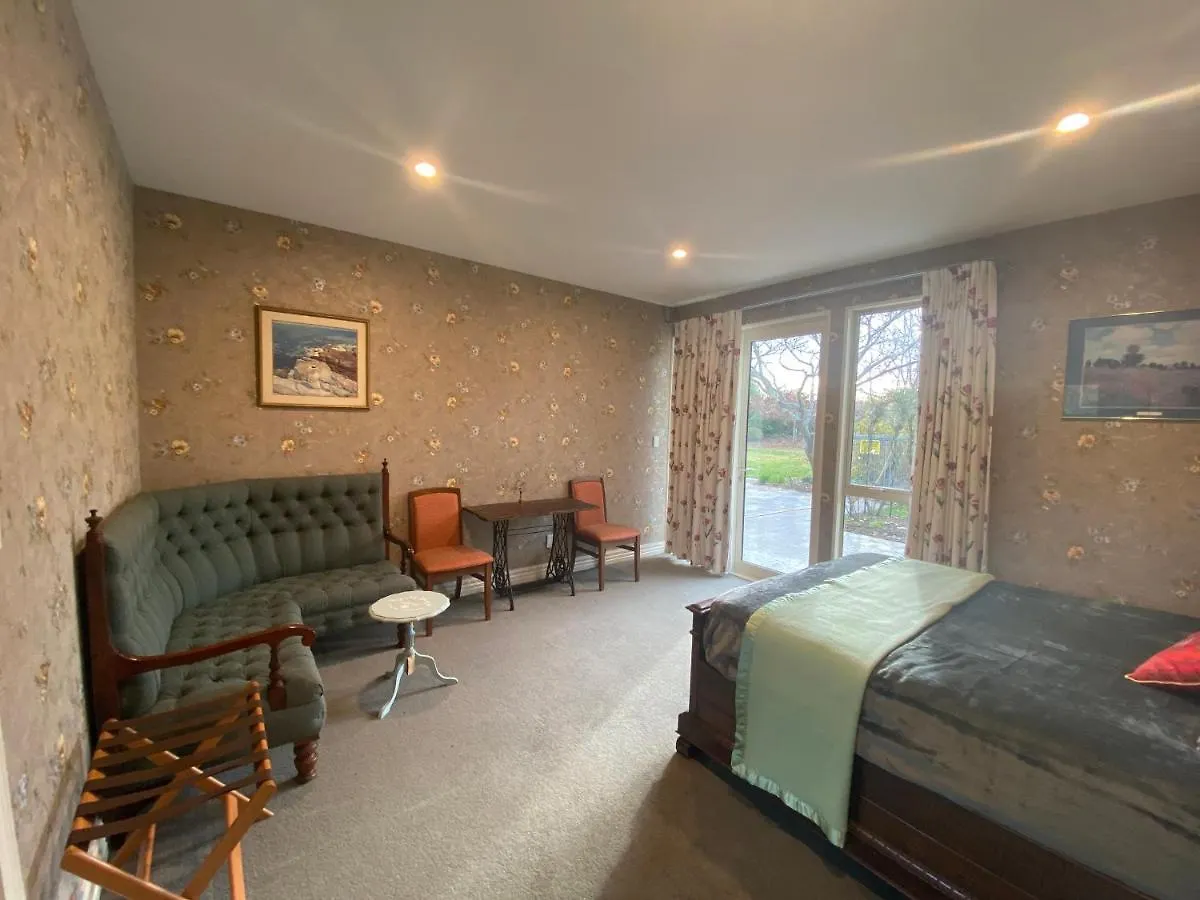 Farm stay Clearwater Olive Estate Villa Christchurch
