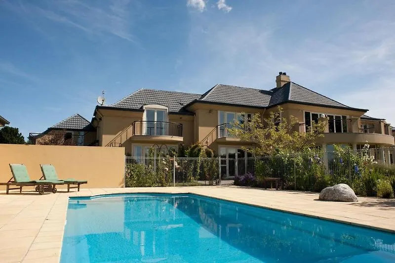 Farm stay Clearwater Olive Estate Villa Christchurch New Zealand