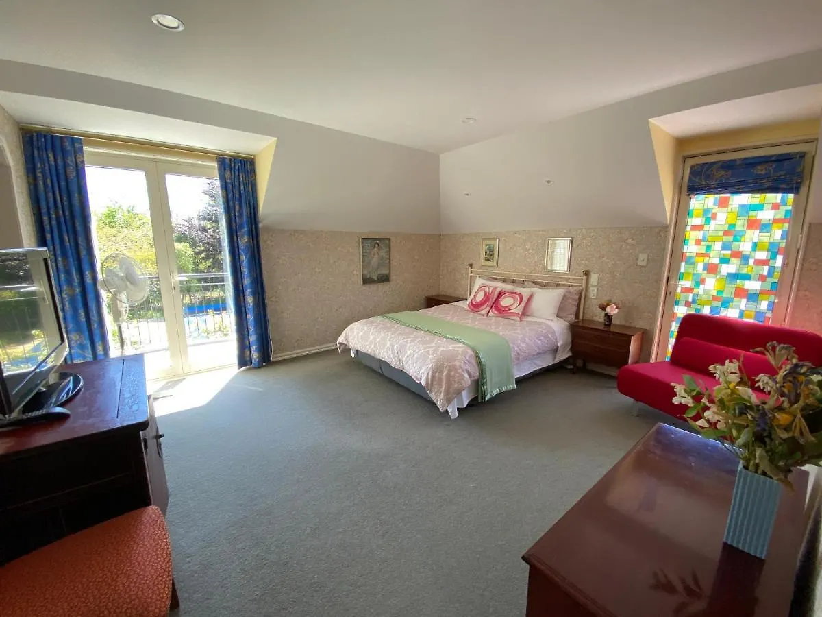 Farm stay Clearwater Olive Estate Villa Christchurch New Zealand