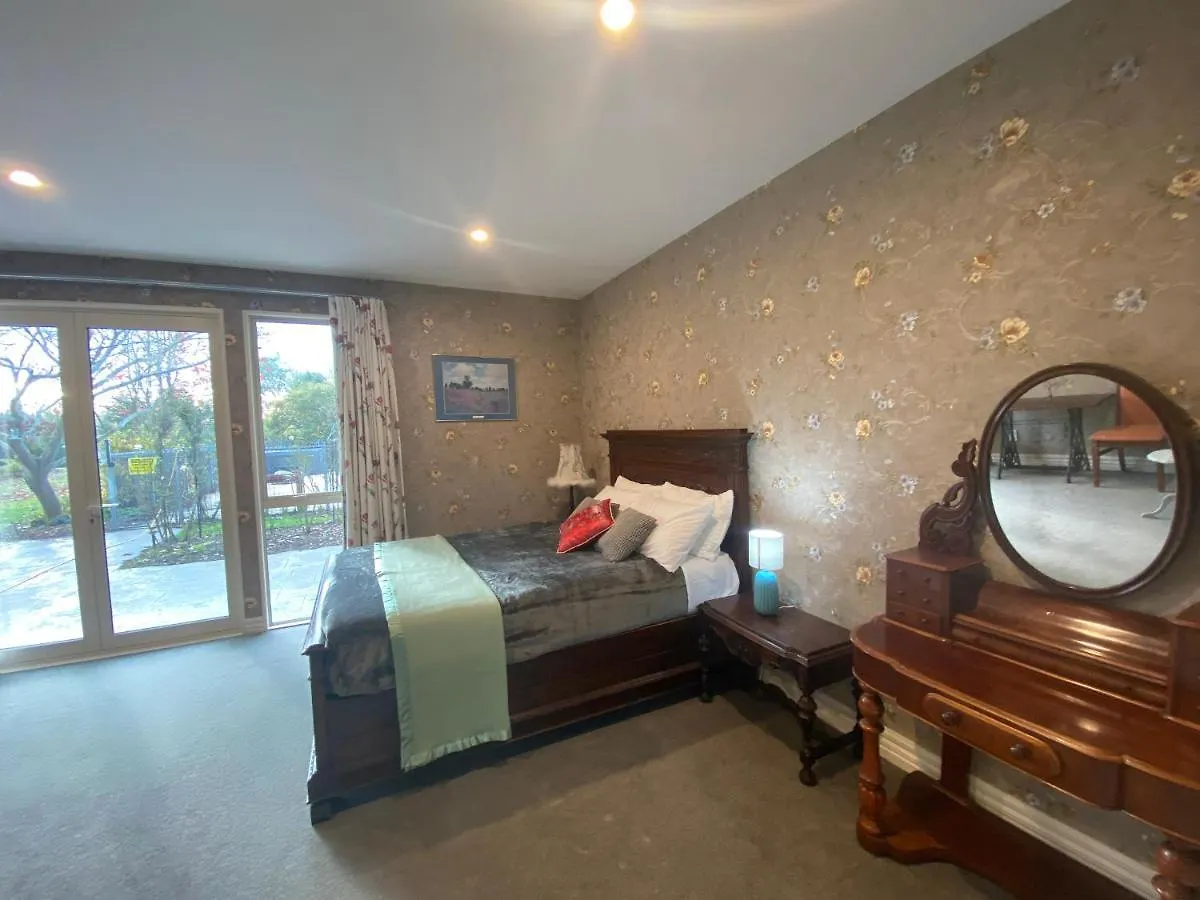 Clearwater Olive Estate Villa Christchurch Farm stay